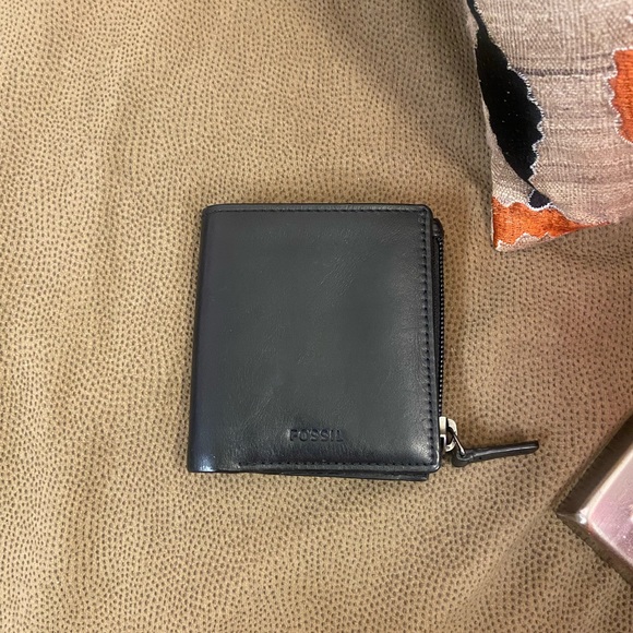 ⚠️Clearance ⚠️ FOSSIL | CLASSIC BLACK WALLET - Picture 3 of 8
